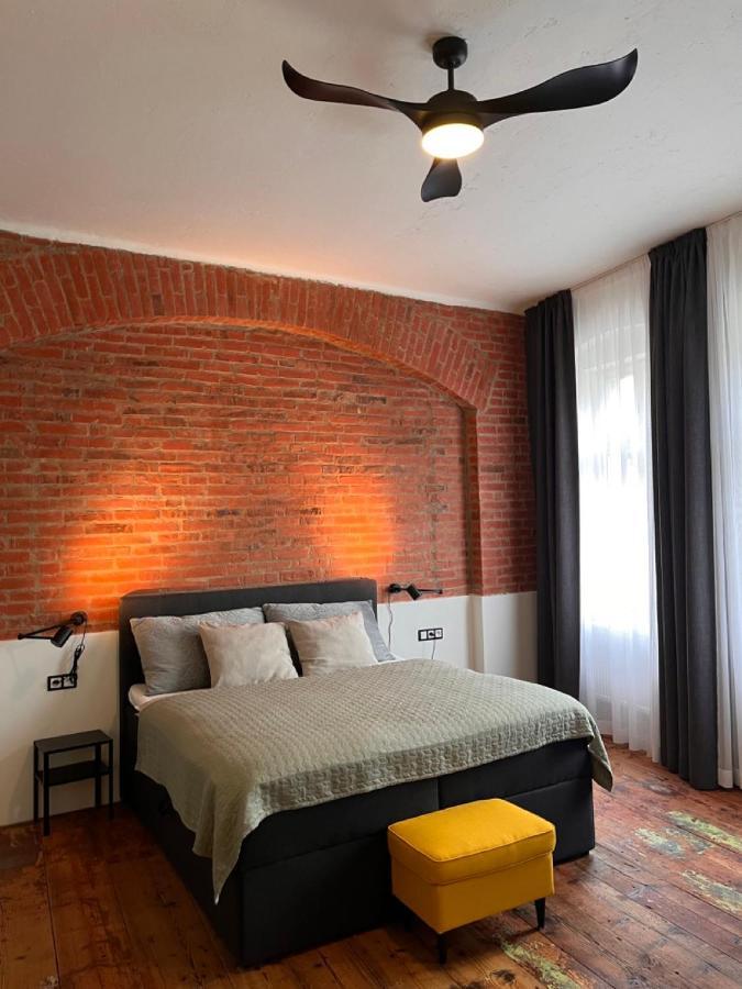 Four Rooms Carlsbad Authentic Karlovy Vary Esterno foto