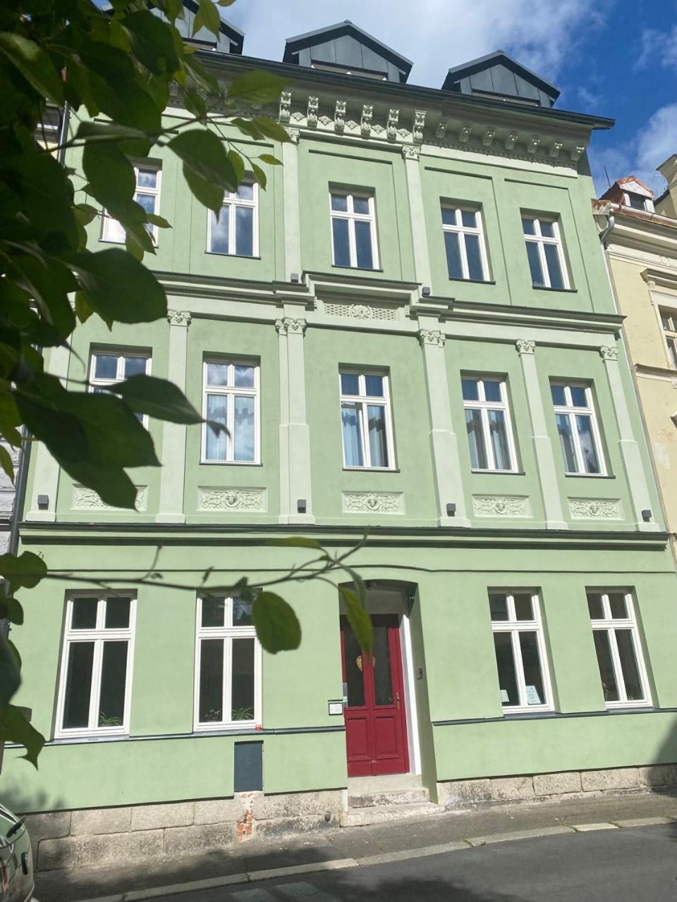 Four Rooms Carlsbad Authentic Karlovy Vary Esterno foto